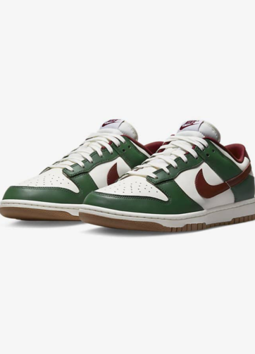 Nike Dunk low retro gorge green team red